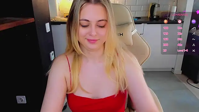 blonde kellyy online show from July 5, 4:07 am