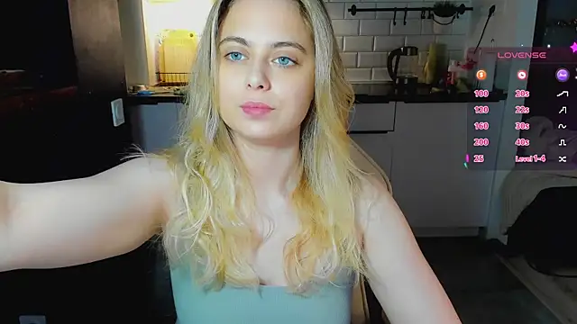 blonde kellyy online show from July 22, 2:25 am