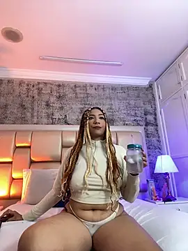 Snapshot of Aria_Peach_ chatting on July 23, 9:46 pm Aria Peach online show from July 23, 9:46 pm