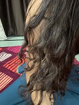 cute manu- online show from August 1, 11:09 am
