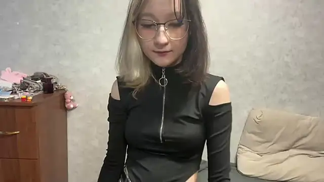 Lilfain baby online show from June 29, 12:05 pm