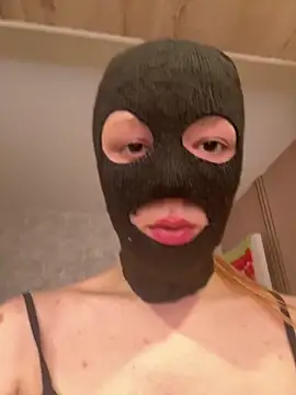 doyumsuzz1     online show from June 14, 2:41 pm