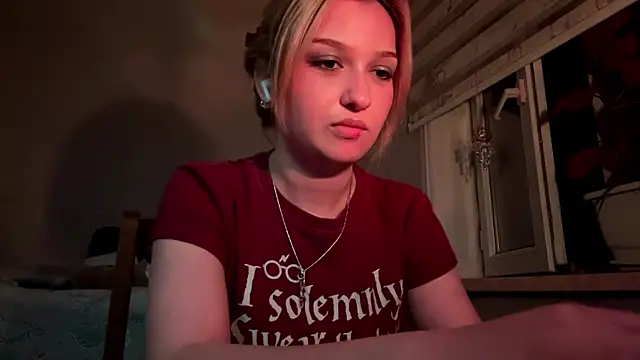 CloudyFoxy online show from June 9, 7:47 pm