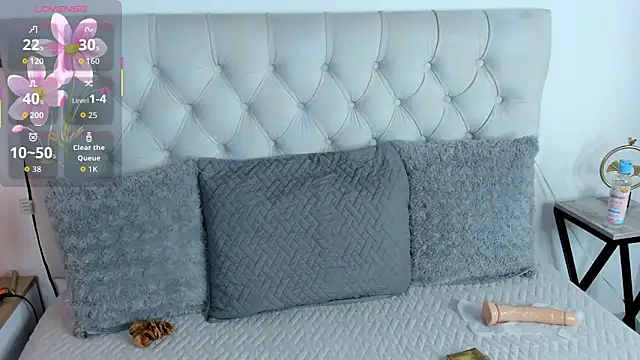 Valkiry 08 online show from June 21, 4:37 am