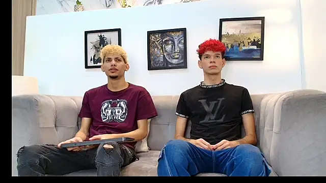 Hot skinny guys online show from June 21, 7:38 pm
