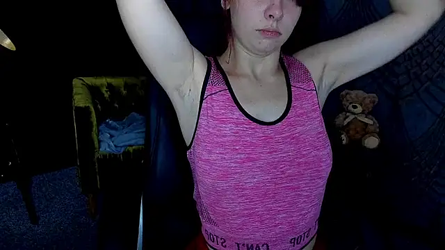 Livia Shy online show from July 13, 6:00 pm