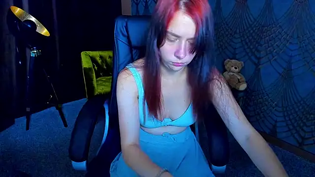 Livia Shy online show from July 16, 5:41 pm