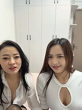 Snapshot of jingya521 chatting on July 3, 2:23 pm jingya521 online show from July 3, 2:23 pm
