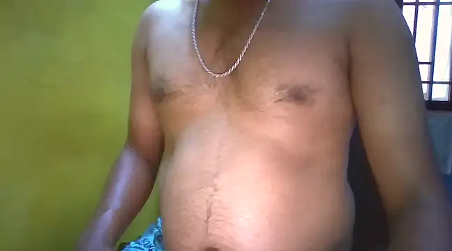 Snapshot of Lawrencedlkk007 chatting on February 25, 10:58 am Lawrencedlkk007 online show from February 25, 10:58 am