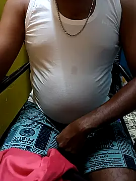 Snapshot of Lawrencedlkk007 chatting on February 26, 5:28 pm Lawrencedlkk007 online show from February 26, 5:28 pm