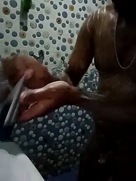 Snapshot of Lawrencedlkk007 chatting on February 27, 11:52 am Lawrencedlkk007 online show from February 27, 11:52 am