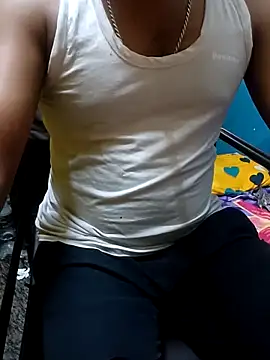 Snapshot of Lawrencedlkk007 chatting on March 4, 4:06 am Lawrencedlkk007 online show from March 4, 4:06 am