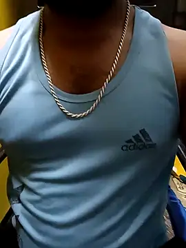 Snapshot of Lawrencedlkk007 chatting on March 8, 6:16 pm Lawrencedlkk007 online show from March 8, 6:16 pm