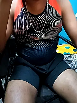 Snapshot of Lawrencedlkk007 chatting on March 10, 6:23 pm Lawrencedlkk007 online show from March 10, 6:23 pm