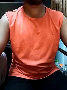 Snapshot of Lawrencedlkk007 chatting on February 15, 4:58 pm Lawrencedlkk007 online show from February 15, 4:58 pm