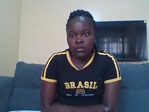 Snapshot of Fine-Asss chatting on June 10, 6:23 am Fine-Asss online show from June 10, 6:23 am
