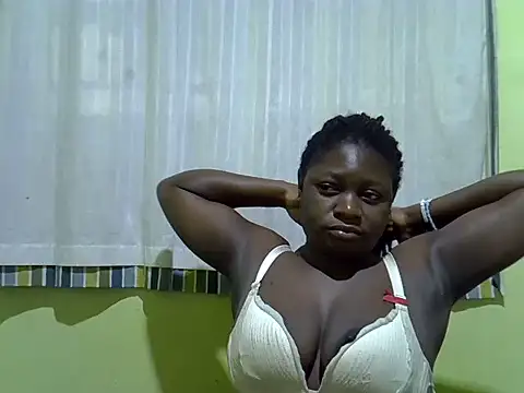 CURVY-CORAZZON online show from July 16, 4:40 am