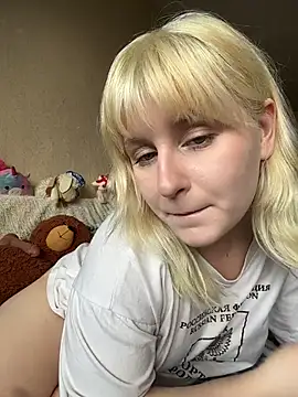LazyFlora online show from June 13, 2:48 pm