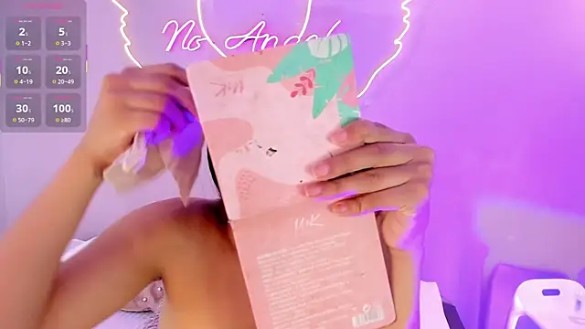 Snapshot of TalianaHernandez chatting on July 26, 5:31 pm TalianaHernandez online show from July 26, 5:31 pm