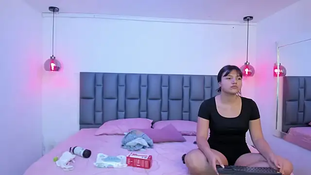 DominicaAndLorenzo online show from July 31, 6:29 pm