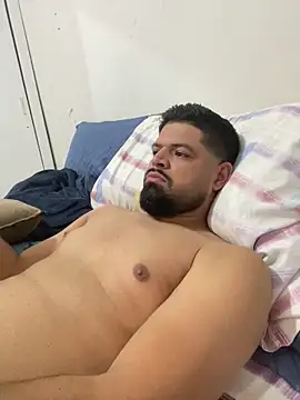 Snapshot of mineirinho3120 chatting on June 13, 1:25 am mineirinho3120 online show from June 13, 1:25 am