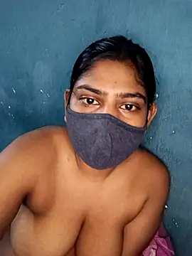 Model-031 online show from July 21, 11:29 pm