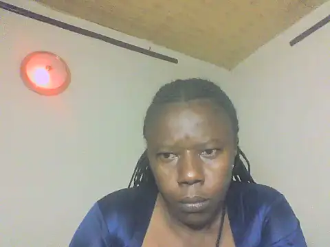 Snapshot of laula3030 chatting on July 8, 5:01 am laula3030 online show from July 8, 5:01 am