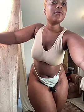 Luciusbooty online show from July 17, 7:15 am