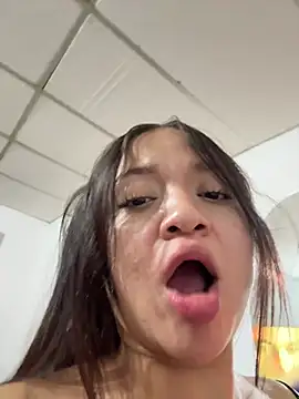 isaaa222 online show from July 17, 3:24 am