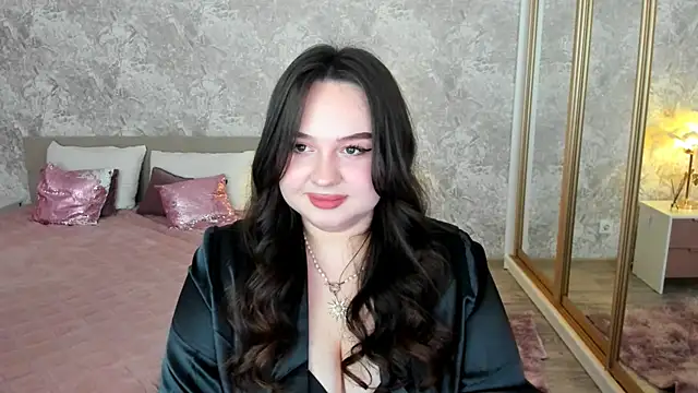 MaddyCrofte online show from June 30, 6:53 pm