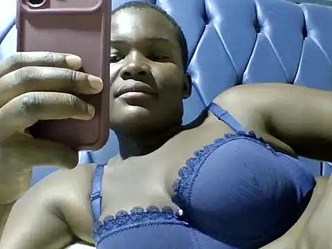 Sassylilmama online show from June 19, 4:44 pm