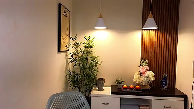 Snapshot of _Celeste_Hill chatting on June 20, 11:13 am Celeste Hill online show from June 20, 11:13 am