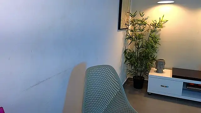 Snapshot of _Celeste_Hill chatting on July 21, 11:12 am Celeste Hill online show from July 21, 11:12 am