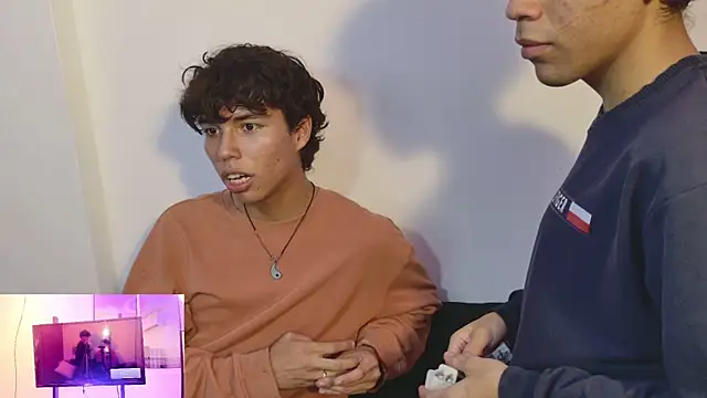 Snapshot of Samy_Twink chatting on July 31, 5:07 am Samy Twink online show from July 31, 5:07 am