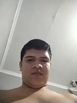 Camilo07211 online show from June 10, 9:25 pm
