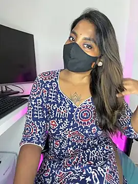 Snapshot of I_am_amisha chatting on June 12, 6:40 pm I am amisha online show from June 12, 6:40 pm