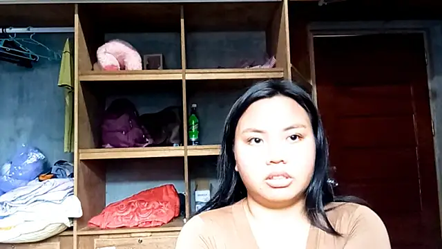 LavonnaBebout online show from June 13, 6:55 am