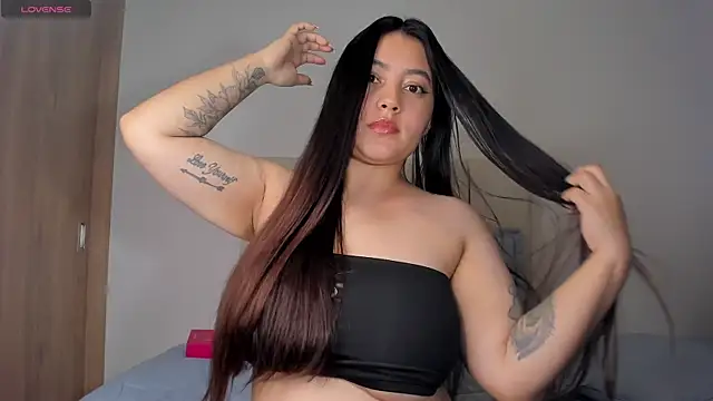 little caro online show from July 24, 4:49 pm