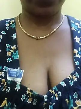 Snapshot of venillla chatting on June 11, 5:00 pm venillla online show from June 11, 5:00 pm