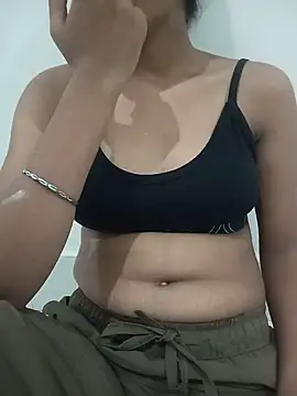 Riya5677 online show from July 1, 3:19 am