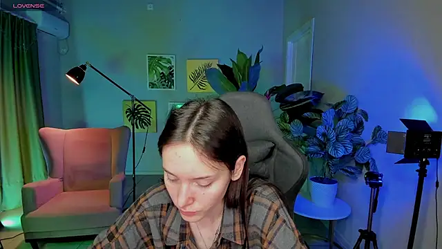 Eva Leeee online show from July 1, 5:09 am