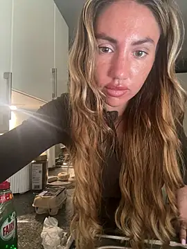 Snapshot of KaceySouthX chatting on June 29, 10:37 am KaceySouthX online show from June 29, 10:37 am