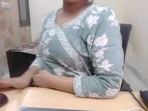 Bold-Divya1 online show from July 26, 6:26 pm