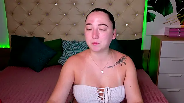 Snapshot of AVA_MAXIMUS chatting on July 14, 4:50 am AVA MAXIMUS online show from July 14, 4:50 am