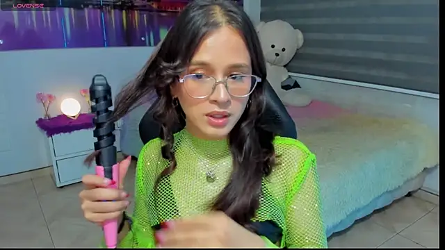 kumikoxxx online show from June 17, 6:49 am