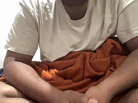 bobgot17cm online show from June 20, 11:40 pm