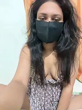 kavyq3791 online show from July 28, 3:24 am