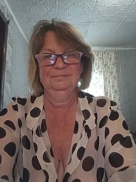 MilashkaCutie50 online show from August 6, 4:14 am
