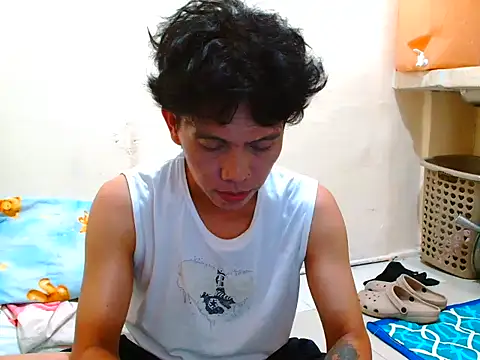 Snapshot of Jhaypinoy69 chatting on June 16, 1:36 pm Jhaypinoy69 online show from June 16, 1:36 pm