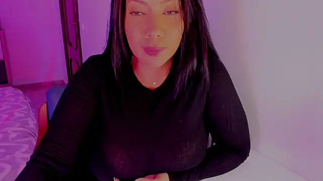 NicolePasqualott online show from February 13, 6:37 pm